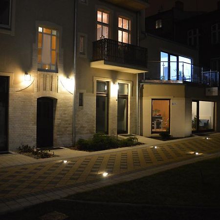 Homewell Apartments Pod Szczerbatym Poznań Extérieur photo